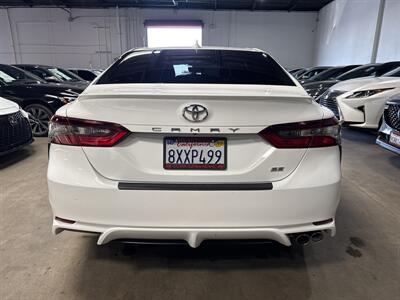 2024 Toyota Camry SE   - Photo 5 - Orange, CA 92867