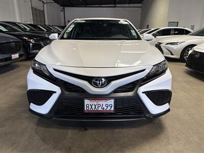 2024 Toyota Camry SE   - Photo 2 - Orange, CA 92867