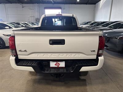 2023 Toyota Tacoma SR V6   - Photo 5 - Orange, CA 92867
