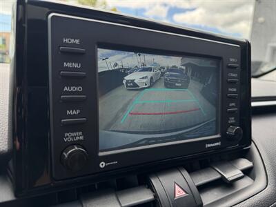 2021 Toyota RAV4 XLE   - Photo 17 - Stanton, CA 90680