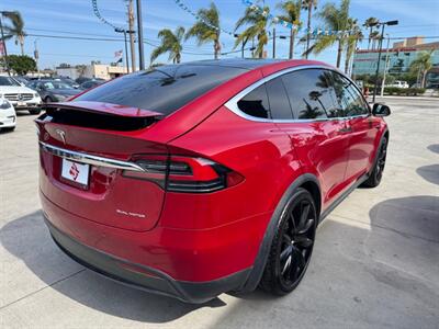 2019 Tesla Model X Long Range - Photo 4 - Stanton, CA 90680
