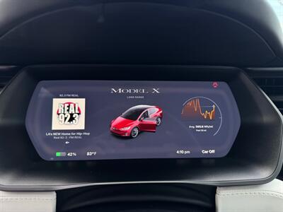 2019 Tesla Model X Long Range - Photo 14 - Stanton, CA 90680