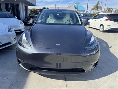2024 Tesla Model Y Performance - Photo 2 - Stanton, CA 90680