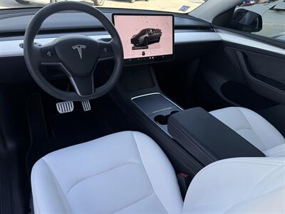 2024 Tesla Model Y Performance - Photo 10 - Stanton, CA 90680