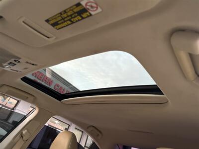 2015 Lexus ES 300h - Photo 12 - Stanton, CA 90680