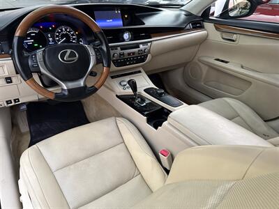 2015 Lexus ES 300h - Photo 10 - Stanton, CA 90680