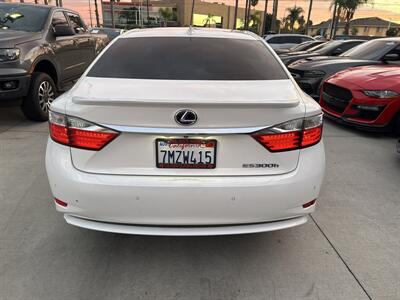 2015 Lexus ES 300h - Photo 5 - Stanton, CA 90680