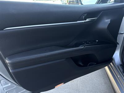 2020 Toyota Camry XSE   - Photo 7 - Stanton, CA 90680