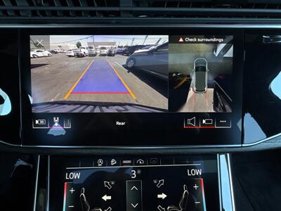 2022 Audi Q7 quattro Premium Plus   - Photo 15 - Orange, CA 92867