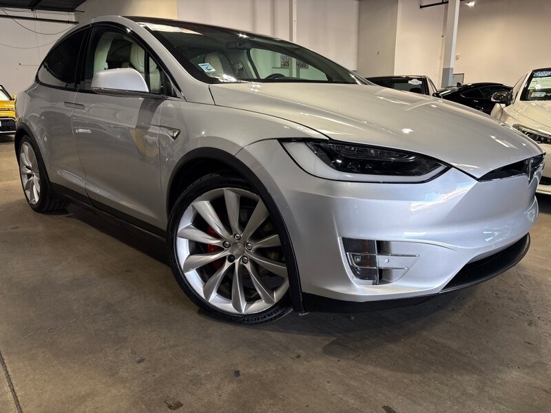 2016 Tesla Model X P90D  