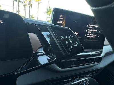 2021 Volkswagen ID.4 Pro S   - Photo 13 - Stanton, CA 90680