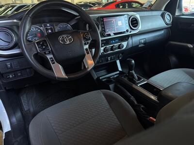 2021 Toyota Tacoma SR5 V6   - Photo 10 - Orange, CA 92867