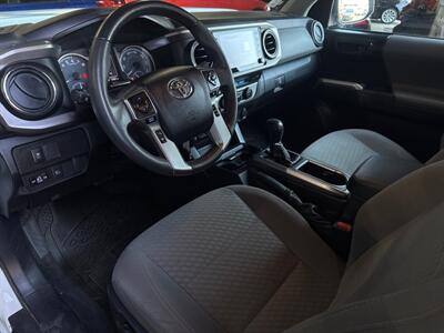 2021 Toyota Tacoma SR5 V6   - Photo 8 - Orange, CA 92867