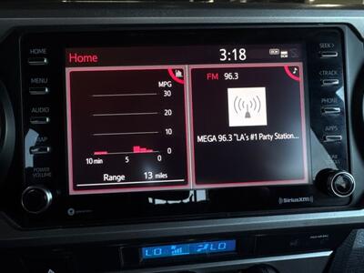 2021 Toyota Tacoma SR5 V6   - Photo 12 - Orange, CA 92867