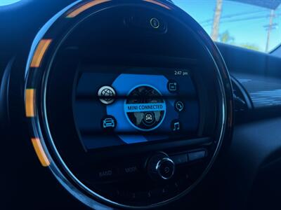 2020 MINI Hardtop 2 Door Cooper - Photo 13 - Stanton, CA 90680
