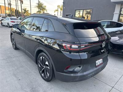2022 Volkswagen ID.4 Pro   - Photo 6 - Stanton, CA 90680