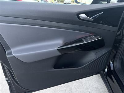 2022 Volkswagen ID.4 Pro   - Photo 7 - Stanton, CA 90680
