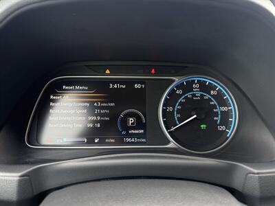 2023 Nissan LEAF S - Photo 11 - Stanton, CA 90680