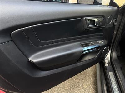 2019 Ford Mustang EcoBoost Premium   - Photo 7 - Stanton, CA 90680