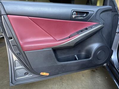 2014 Lexus IS 350   - Photo 7 - Orange, CA 92867