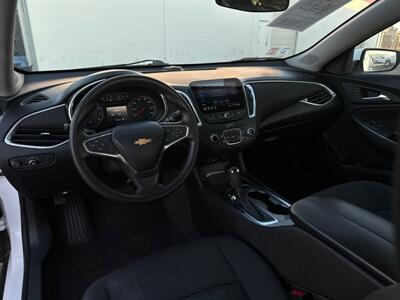 2020 Chevrolet Malibu LT   - Photo 11 - Orange, CA 92867