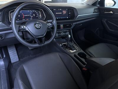 2020 Volkswagen Jetta SEL   - Photo 10 - Orange, CA 92867