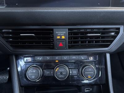 2020 Volkswagen Jetta SEL   - Photo 13 - Orange, CA 92867