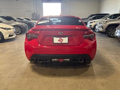 2017 Toyota 86   - Photo 6 - Orange, CA 92867