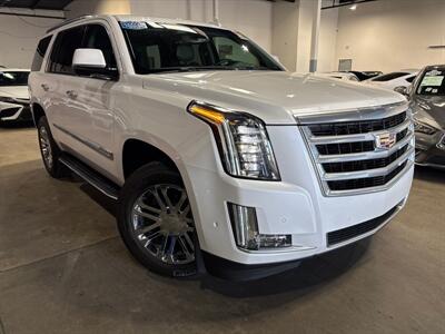 2019 Cadillac Escalade Standard  