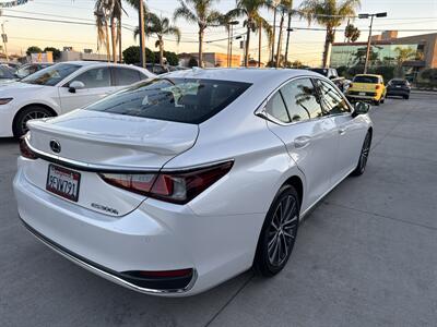 2023 Lexus ES 300h   - Photo 4 - Stanton, CA 90680