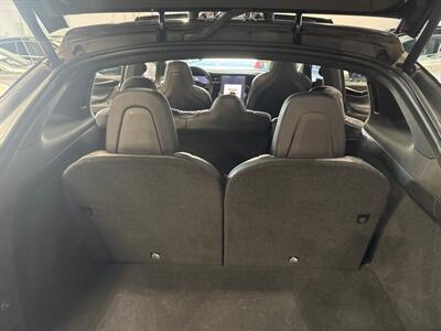 2018 Tesla Model X 75D   - Photo 16 - Orange, CA 92867