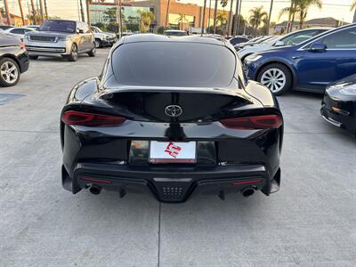 2022 Toyota GR Supra 2.0   - Photo 5 - Stanton, CA 90680