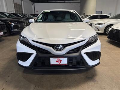 2024 Toyota Camry SE   - Photo 2 - Orange, CA 92867