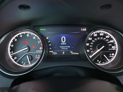 2024 Toyota Camry SE   - Photo 11 - Orange, CA 92867
