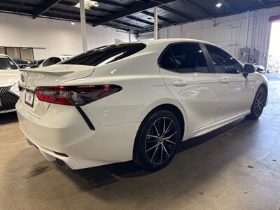 2024 Toyota Camry SE   - Photo 6 - Orange, CA 92867