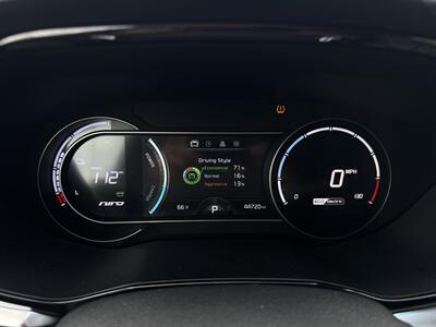 2022 Kia Niro EV EX   - Photo 12 - Stanton, CA 90680