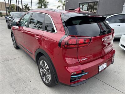 2022 Kia Niro EV EX   - Photo 6 - Stanton, CA 90680