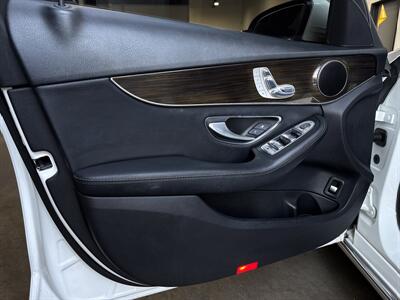 2017 Mercedes-Benz C 300   - Photo 7 - Orange, CA 92867