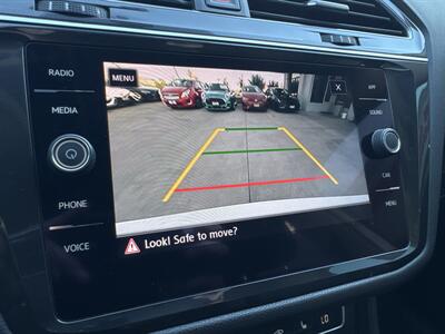 2018 Volkswagen Tiguan 2.0T SE   - Photo 16 - Stanton, CA 90680