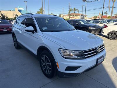 2018 Volkswagen Tiguan 2.0T SE   - Photo 3 - Stanton, CA 90680