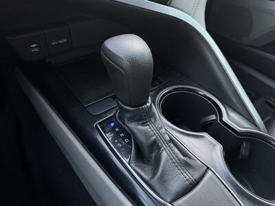 2019 Toyota Camry LE   - Photo 14 - Stanton, CA 90680