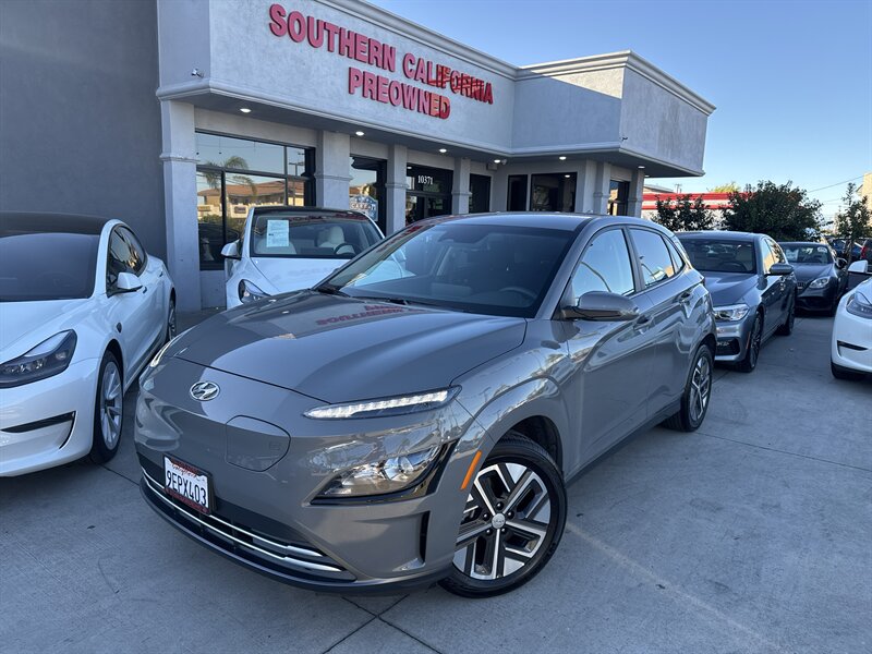 2023 Hyundai KONA Electric SE  