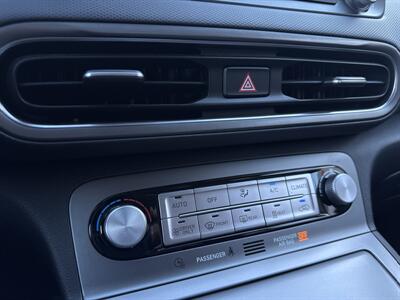 2023 Hyundai KONA Electric SE - Photo 14 - Stanton, CA 90680