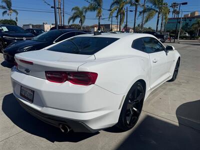 2019 Chevrolet Camaro LT - Photo 4 - Stanton, CA 90680