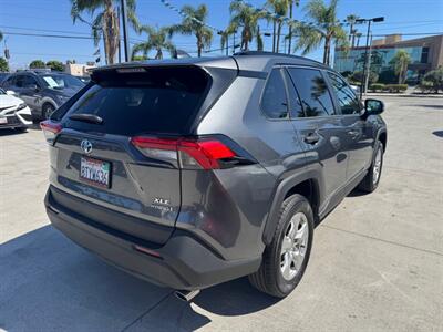 2021 Toyota RAV4 Hybrid XLE   - Photo 4 - Stanton, CA 90680