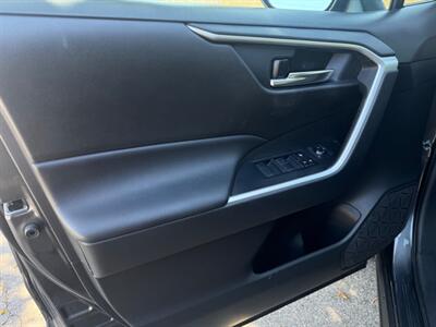 2021 Toyota RAV4 Hybrid XLE   - Photo 7 - Stanton, CA 90680
