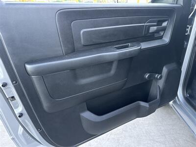 2021 RAM 1500 Classic Tradesman   - Photo 7 - Stanton, CA 90680