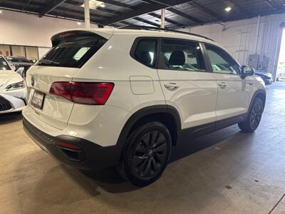 2023 Volkswagen Taos S   - Photo 6 - Orange, CA 92867