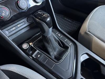 2023 Volkswagen Taos S   - Photo 14 - Orange, CA 92867