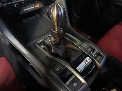 2017 Honda Civic Type R Touring   - Photo 16 - Orange, CA 92867